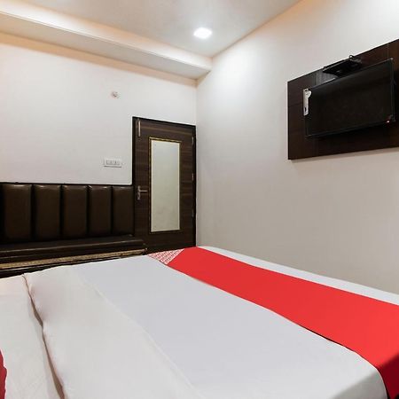 Hotel Oyo 48489 Adarsh Plaza Saháranpur Exteriér fotografie