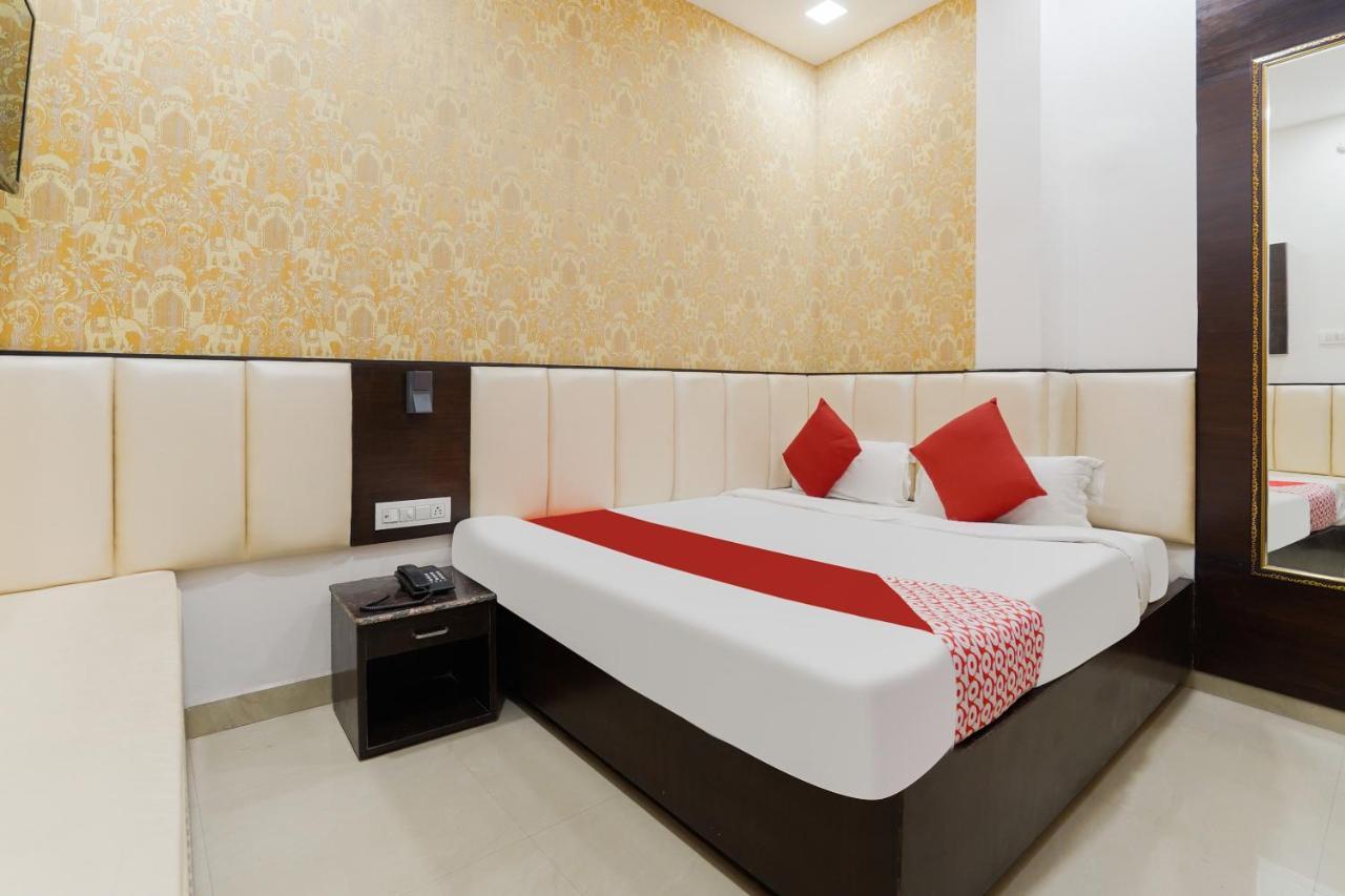 Hotel Oyo 48489 Adarsh Plaza Saháranpur Exteriér fotografie